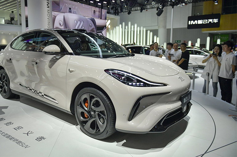 China’s SAIC Motor to Begin Overseas Sales of Intelligent Car Brand This Year