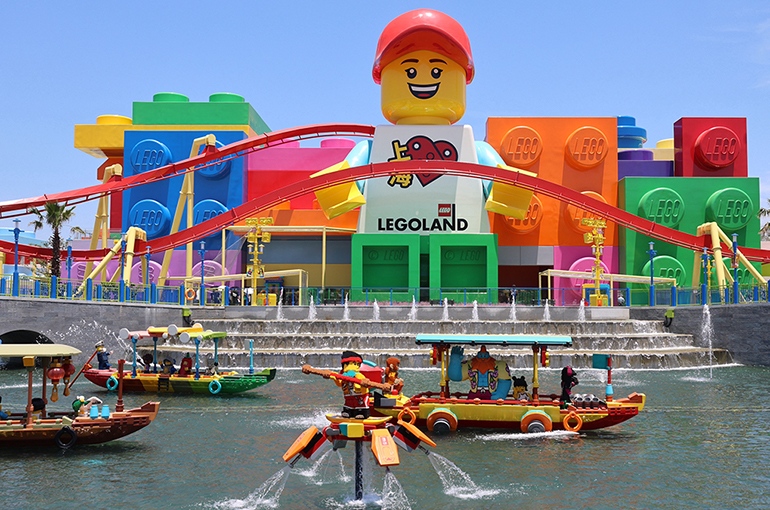 Legoland Shanghai Opening Sparks Hotel, Homestay Booking Boom